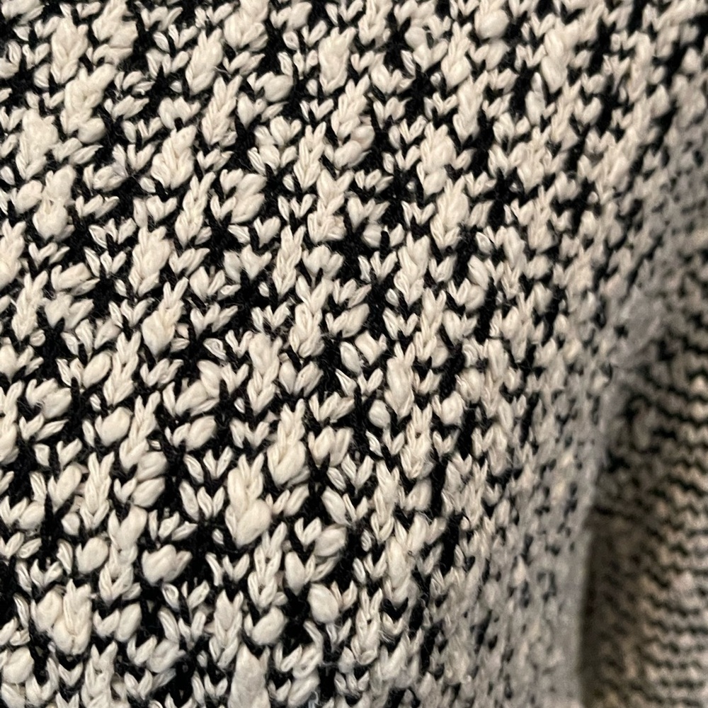 Sweater - Picture 3 of 4